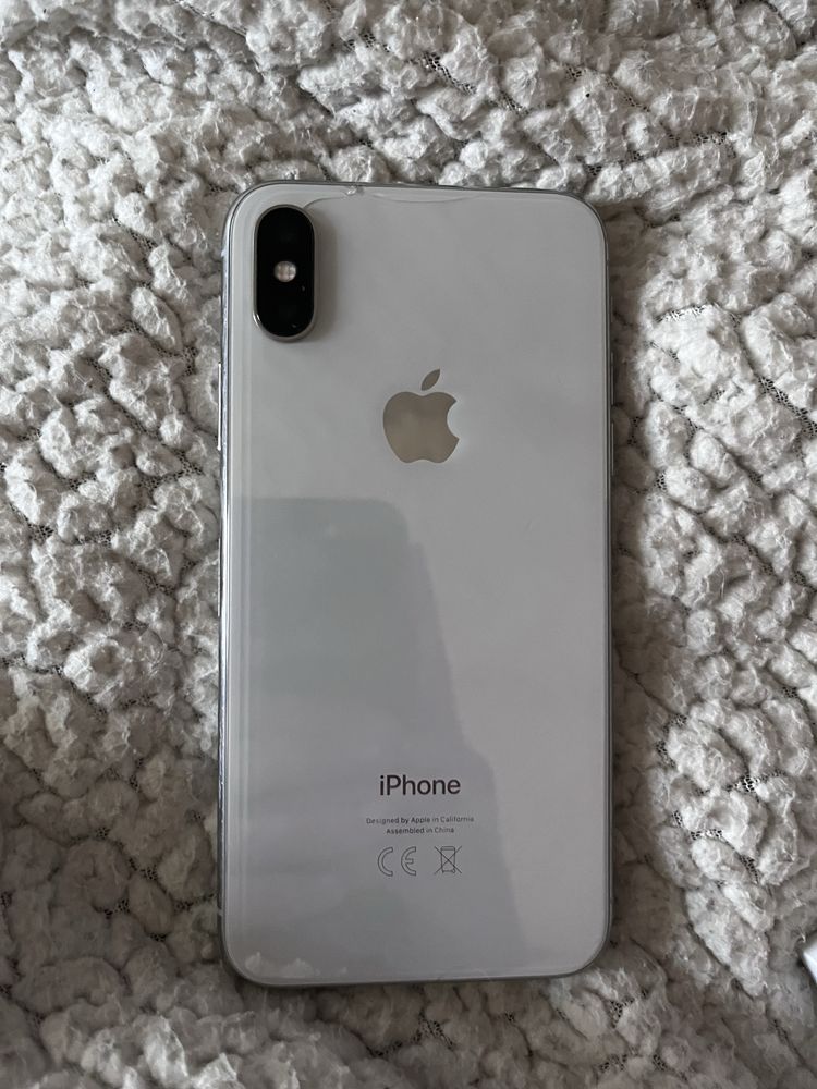 iPhone 10 xs б/у состояние разбито стекло