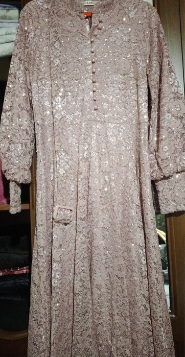 46 48 ólchamli liboslar holati yaxshi  kiyilmagan bor