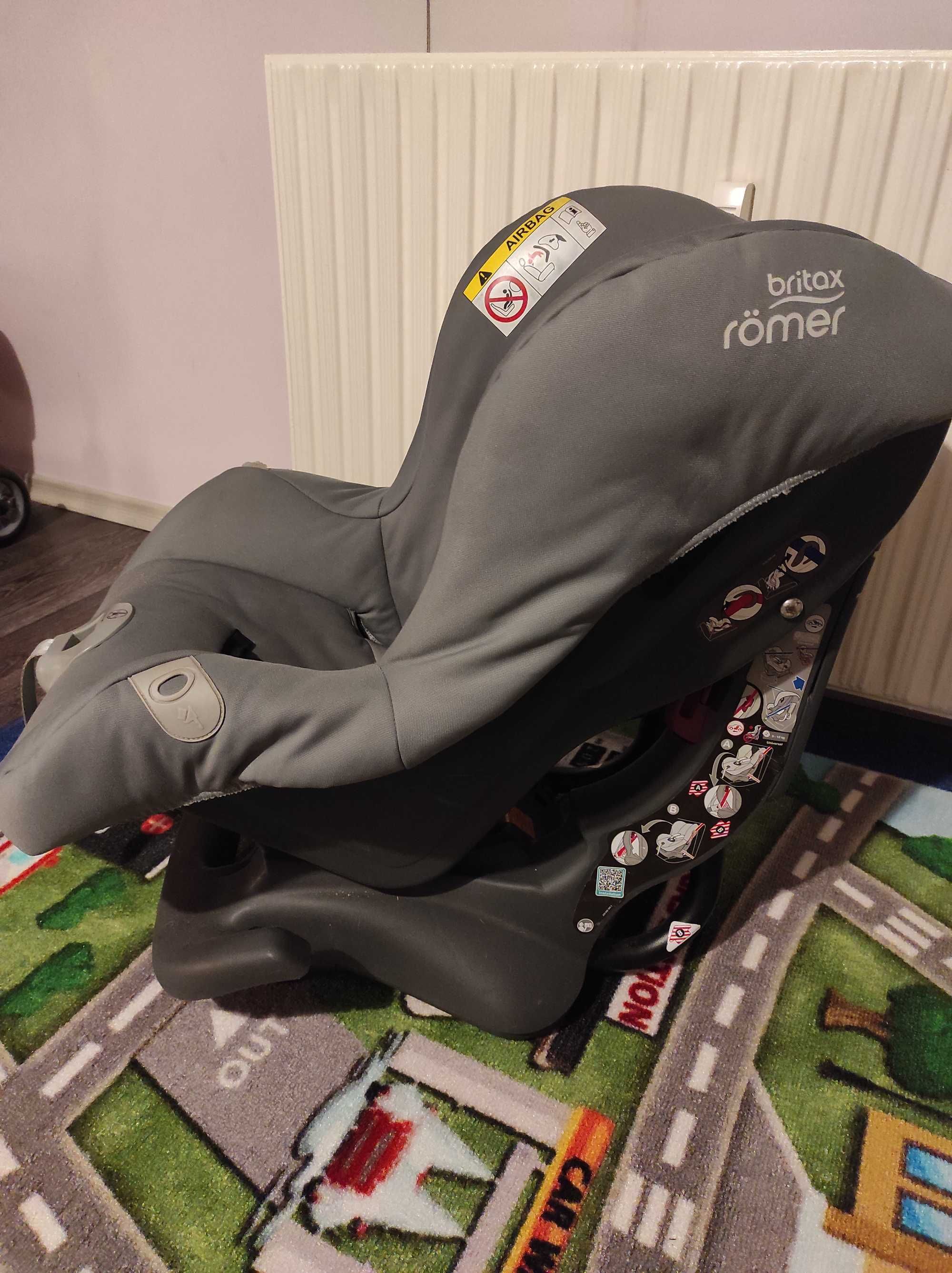 Столче за кола Britax Romer First Class plus