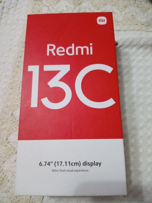 Redmi 13C. Ozgina iwlatilgan xolos. Xolati alo. Pul zarurligi uchun so
