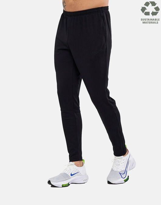 Анцуг Nike размер М