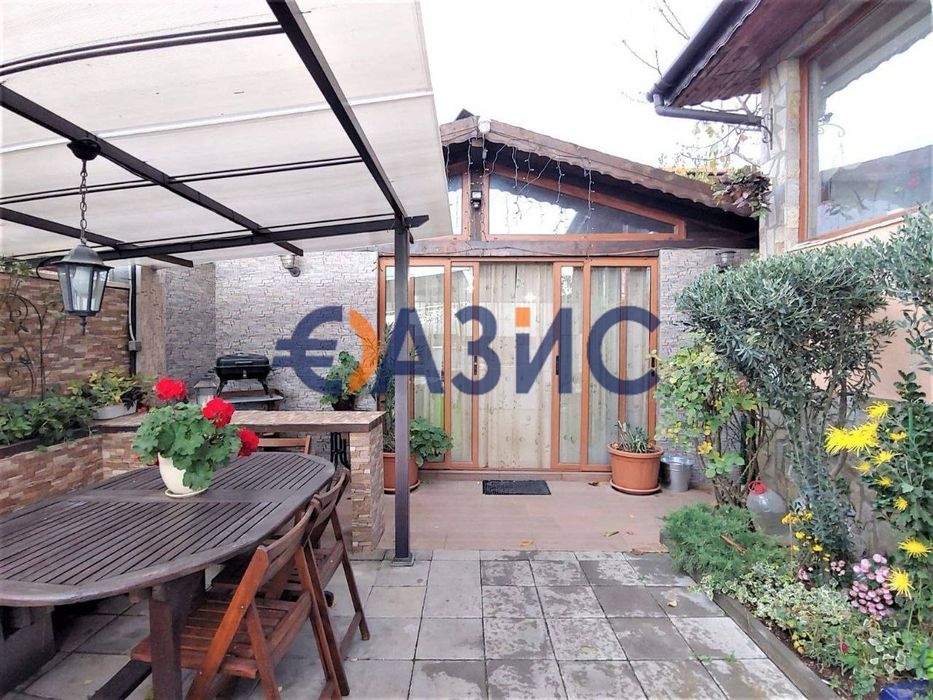 Продава се Едностаен апартамент в с. Горица, Област Бургас - 142 кв.м за 1268 €/кв.м - Снимка #8