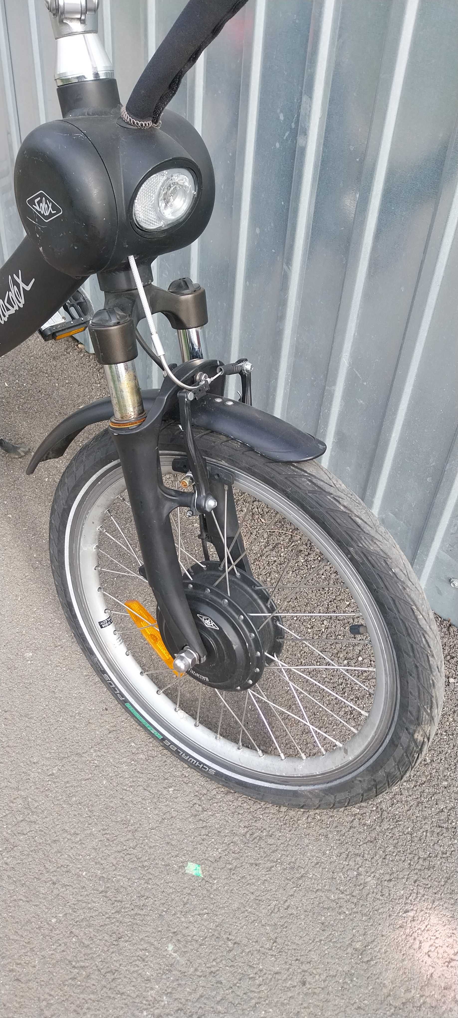 Vand bicicleta pliabila cu roti de 20