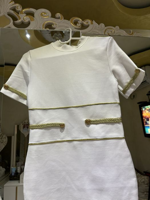 Бандажна рокля размер Л