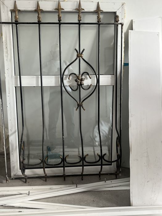 Продам пластиковый окно