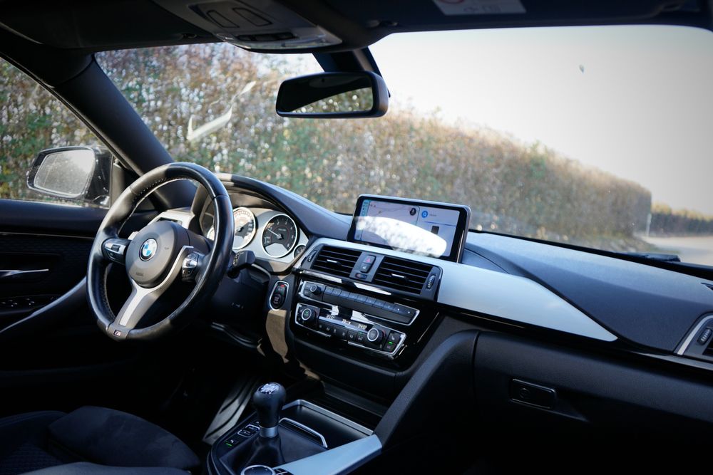 BMW Seria 4 420d GranCoupe F36 Facelift LCI Pachet M Sport, LED, Navi