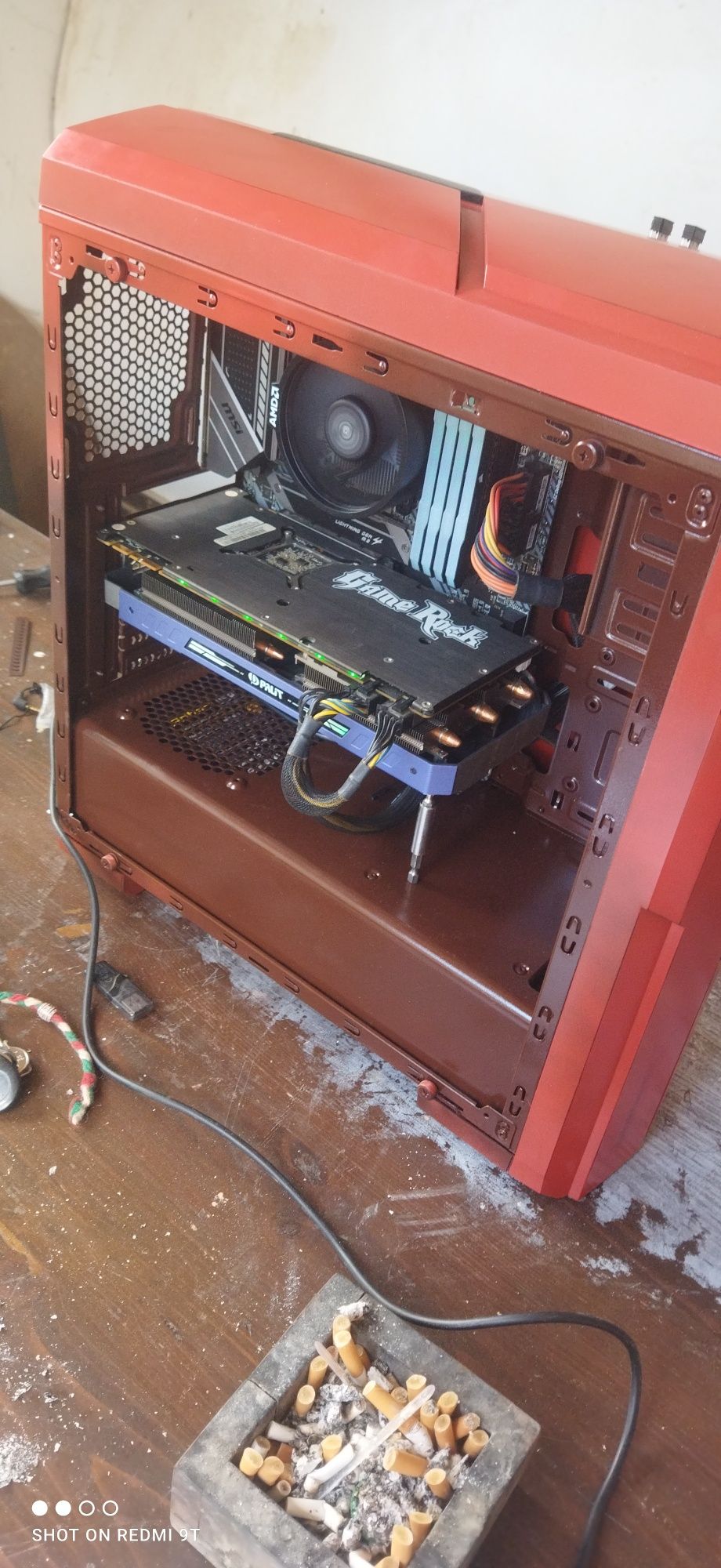 Геймърски компютър ryzen 7 5700x 3070 gamerock msi mag x570 tomahawk