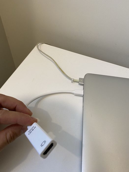Mini DP to Hdmi Apple