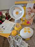 Електрическа помпа за кърма Medela Solo плюс подарък