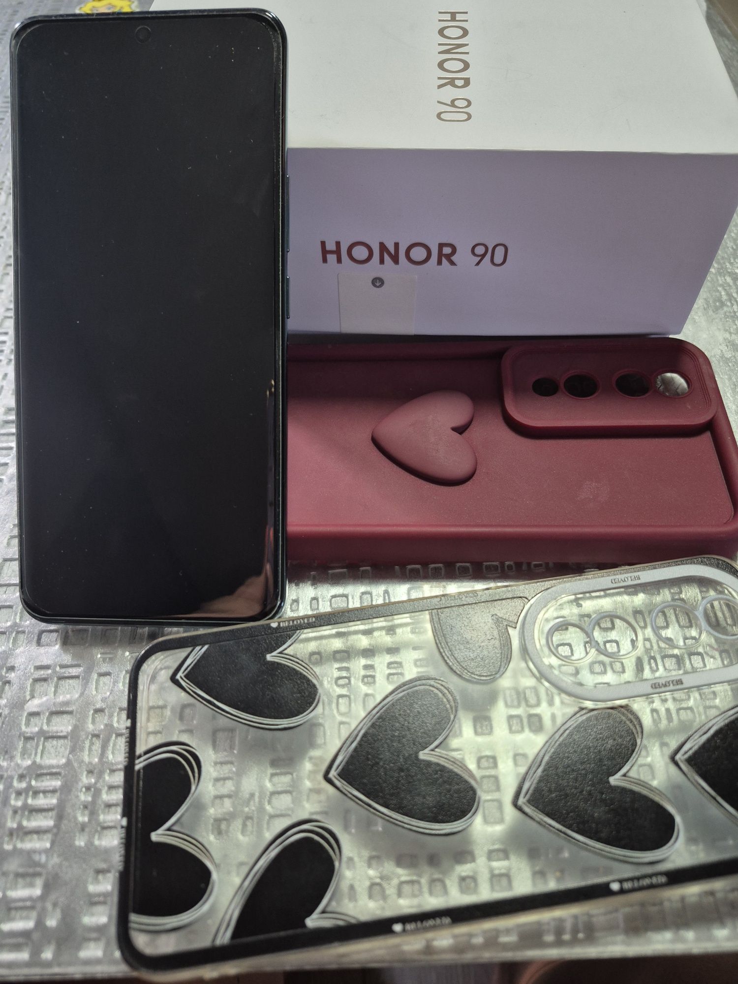 Honor 90 RAM 512 ,12GB като нов