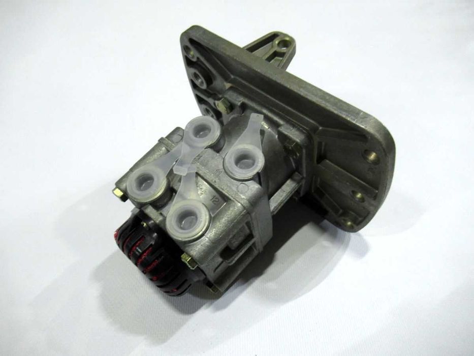 ГТК 2-х секционный подпедальный встроенный глушитель КАМАЗ