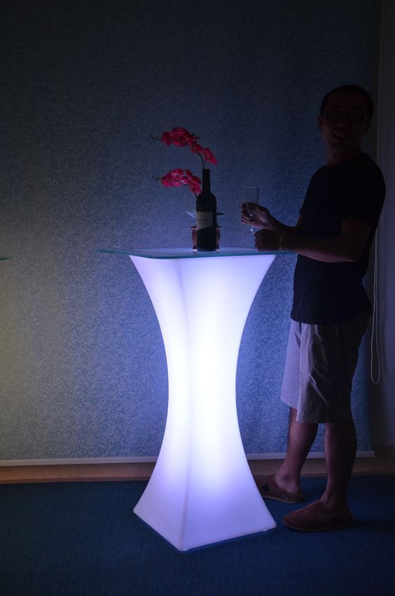Masa cocktail LED RGBW, mese luminoase evenimente, mobilier LED