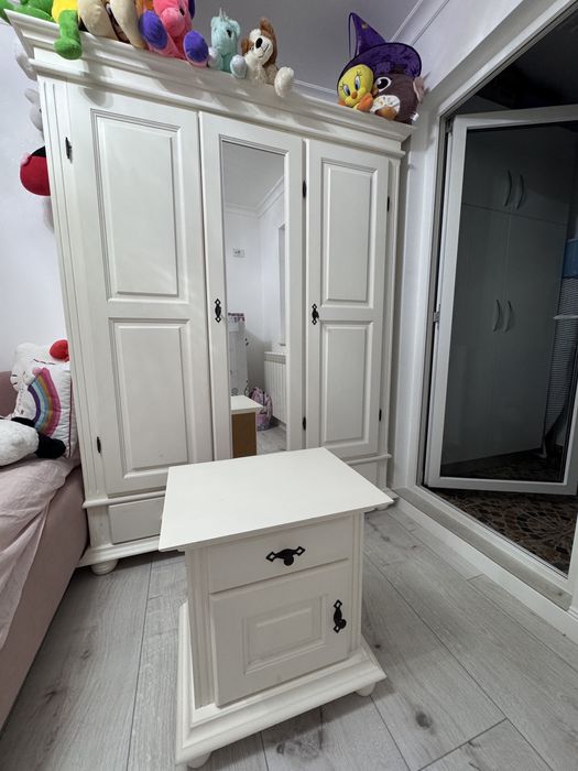 Set sifonier si noptiera - lemn alb