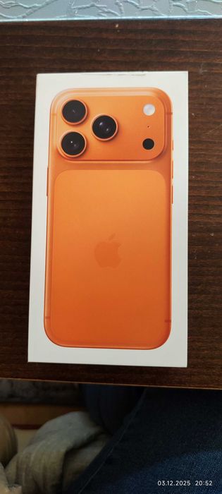 Iphone 17 PRO Cosmic Orang 256gb