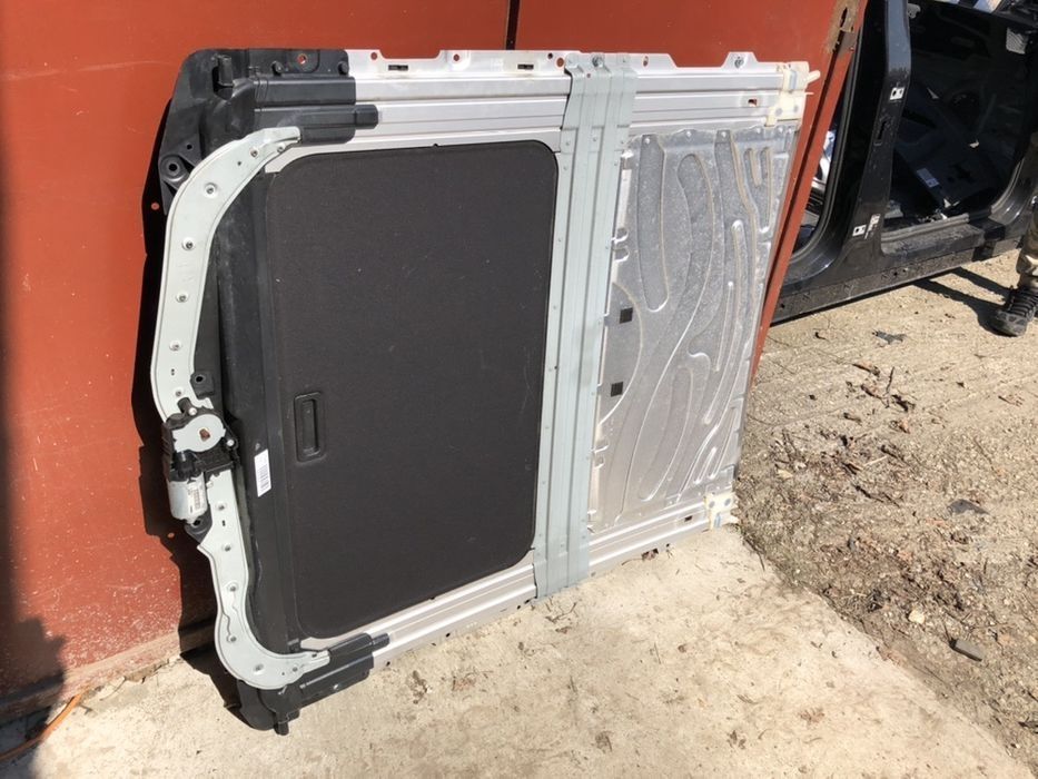 Trapa electrica plafon BMW seria 3 ,E92,E90,E91 an 2006-2011
