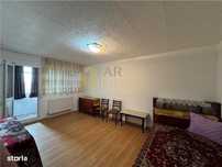 Vanzare apartament doua camere decomandat, centrala termica - Zona Rep