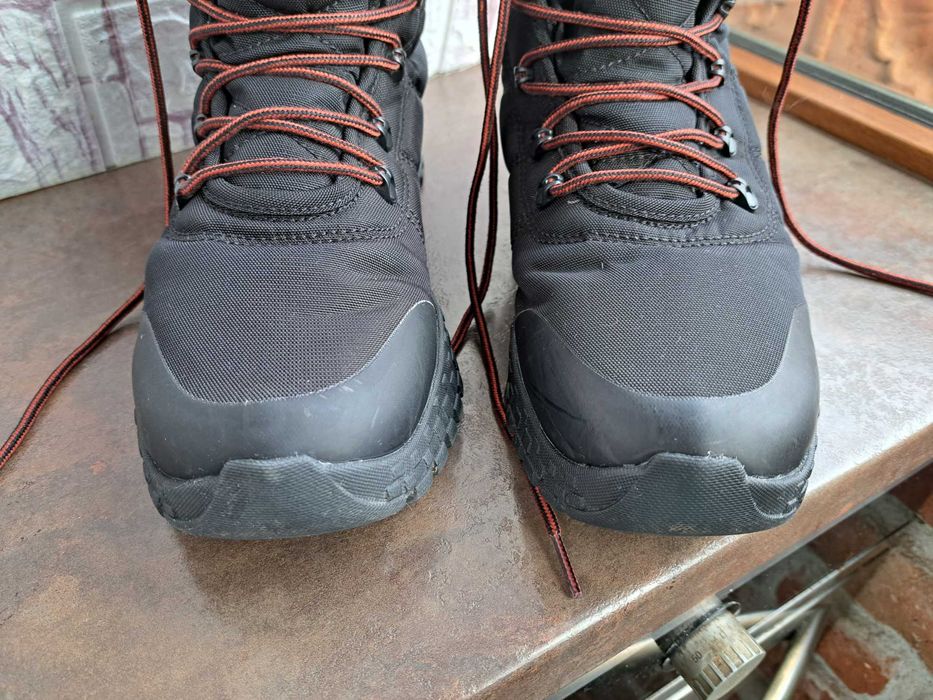 мъжки зимни обувки,боти,туристически,ном43,5 Columbia,