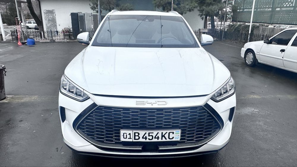 BYD Song plus gibrid EV