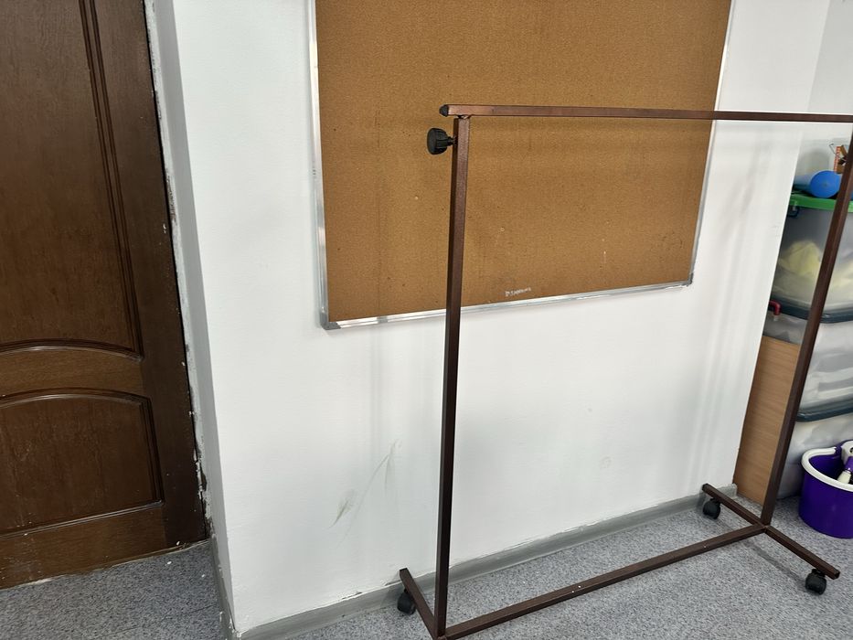 Вешалка для отдежды