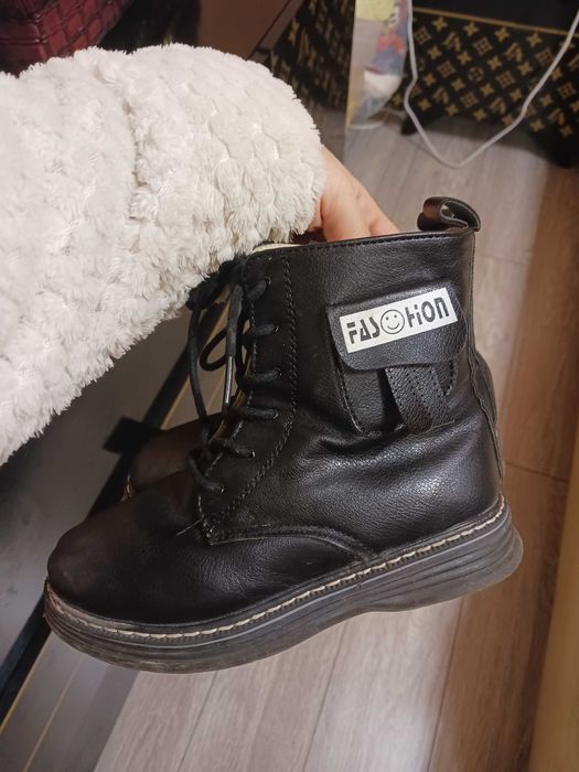 Детски кожени боти