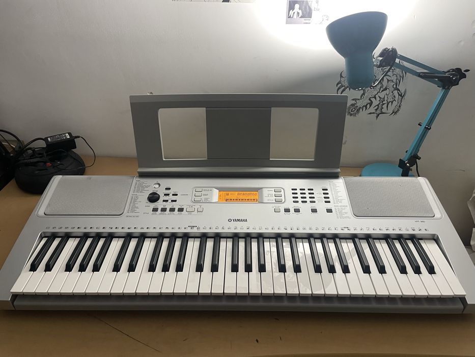 Pianina Yamaha YPT-360.Stare excelenta.
