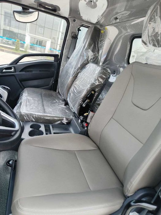 Howo 10т  9 куб : 160 от кучи