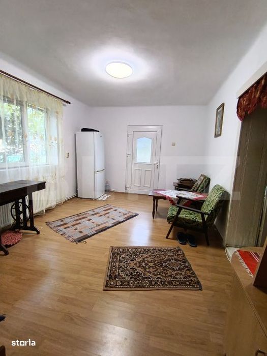 Casa cu 4 camere in suprafata de 104 si teren de 509 mp