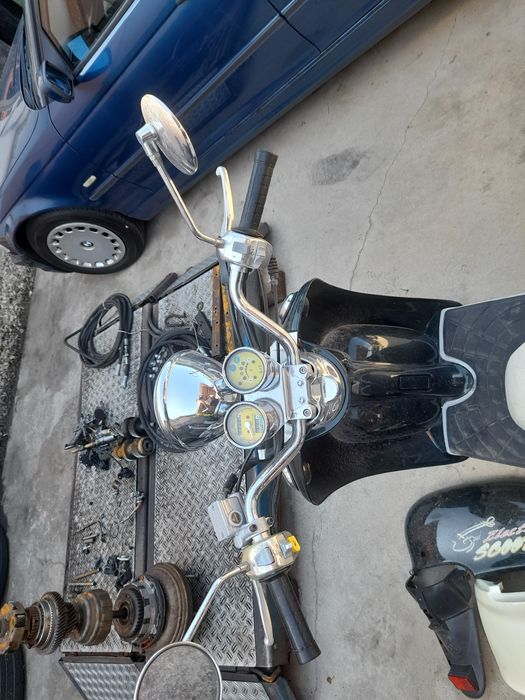 Scuter electric pentru piese