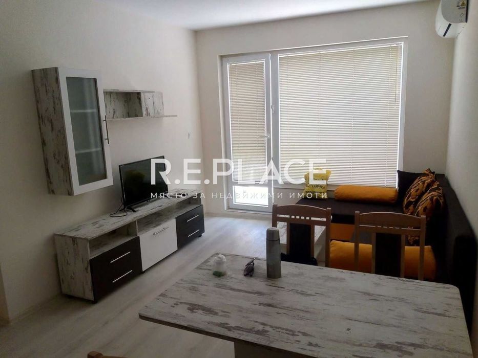 Дава се под наем Двустаен апартамент в Варна, Левски - 55 кв.м за 561 € - Снимка #1