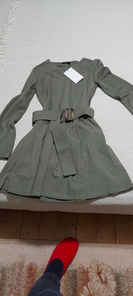 Зелена Рокля ZARA