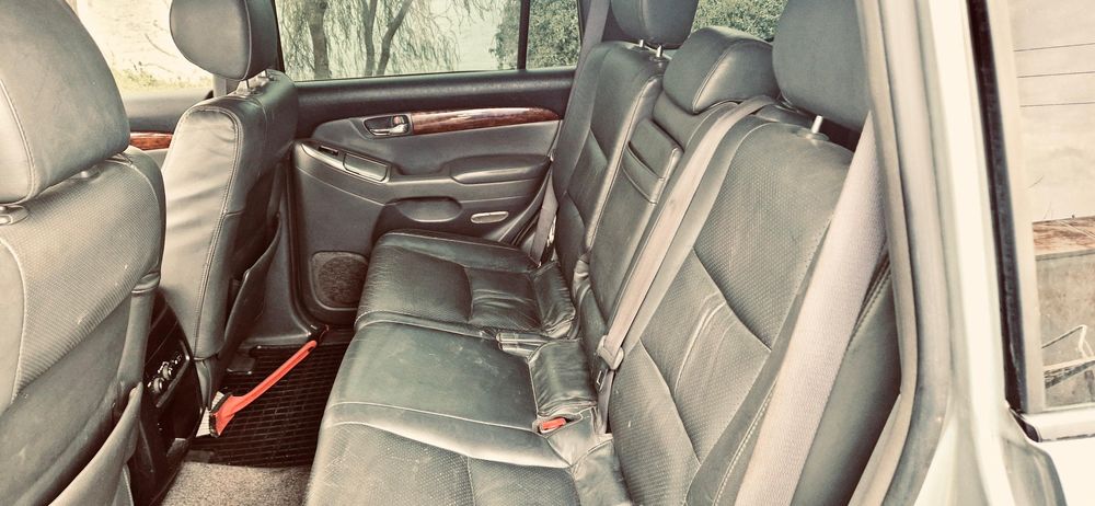 Toyota Land Cruiser J120
