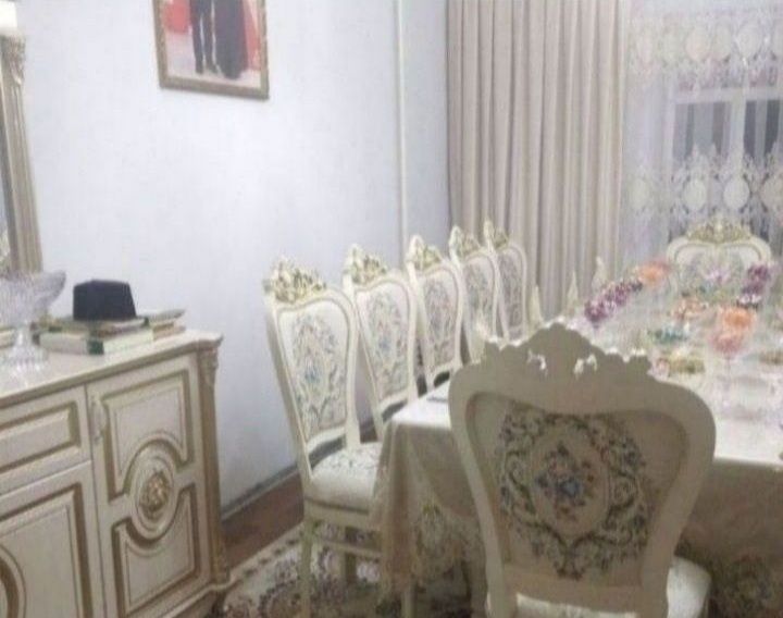 Срочно продам 1/4/5 кв Юнусобад 17кв