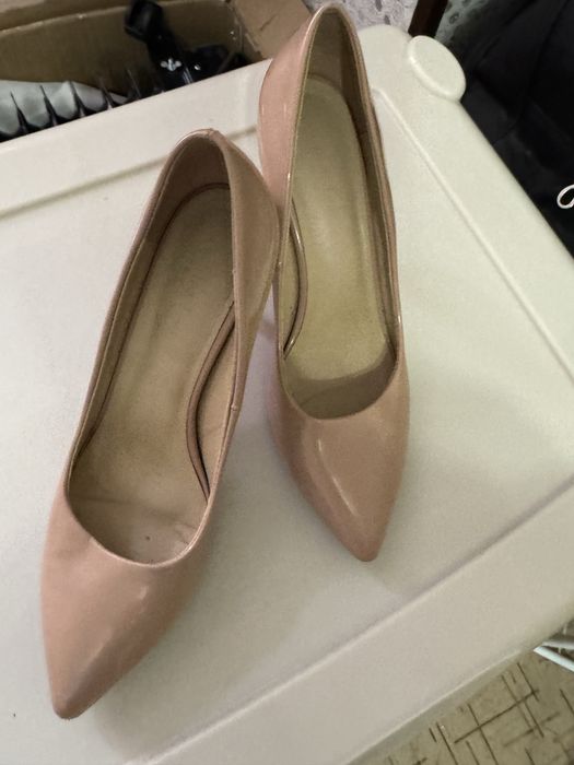 Продается туфли