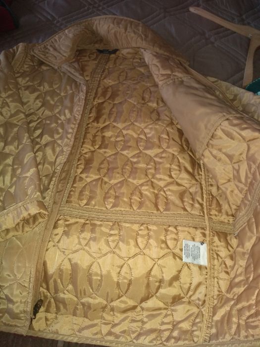 Яке, почти ново!