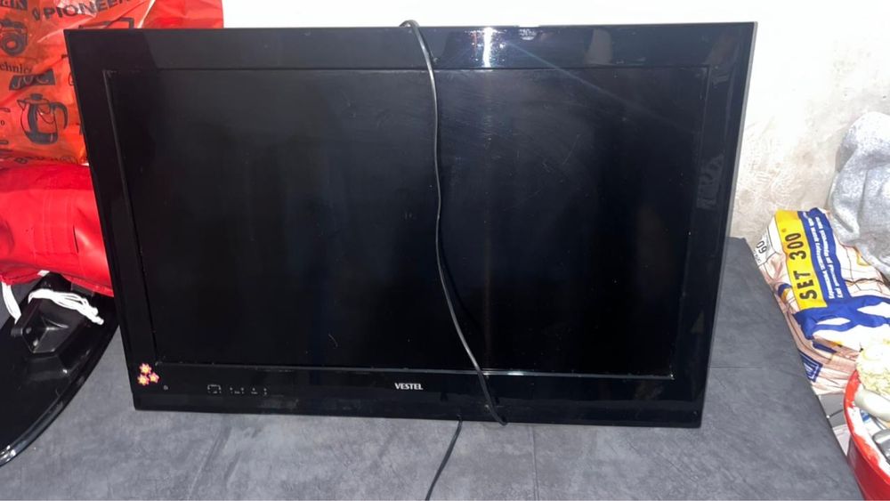 Телевизор Vestel пульт универсальный, для каналов, без интернета