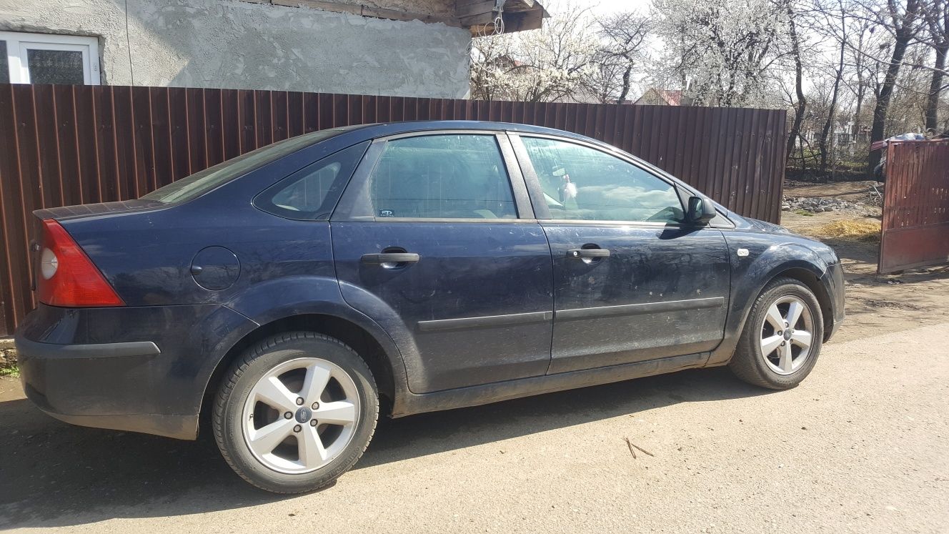 Vand Ford focus 2 motor 1.6 diesel 90 cai an 2006 consum 4,5 l suta mi