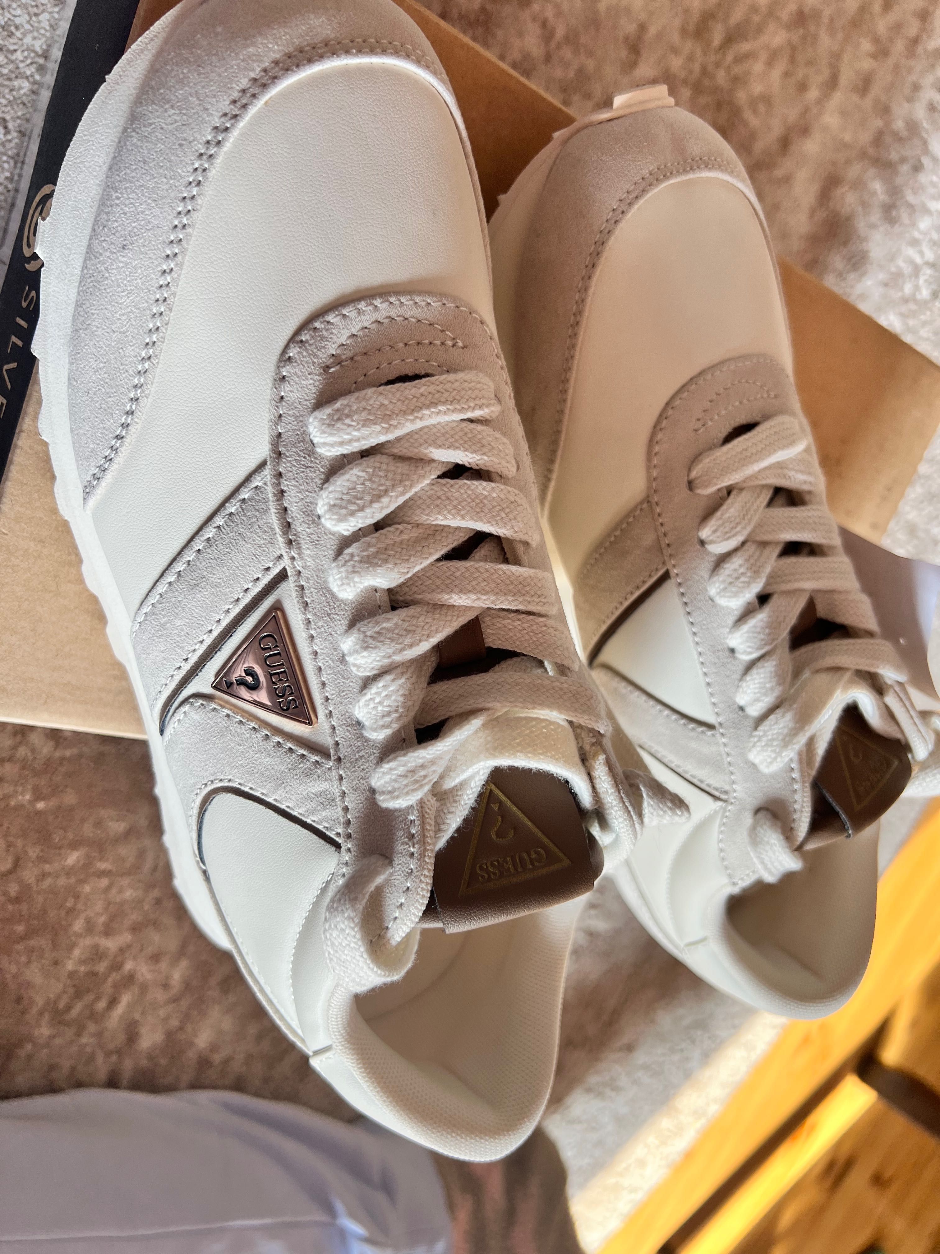 Guess Сникъри39.5