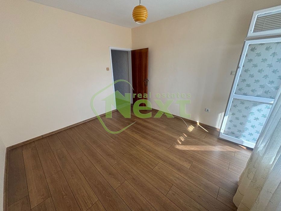 Дава се под наем Тристаен апартамент в София, Стрелбище - 76 кв.м за 570 € - Снимка #1