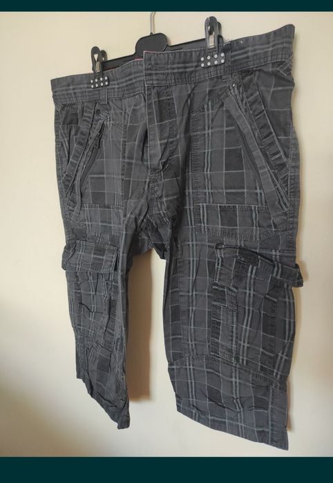 Pantaloni scurți pentru bărbați