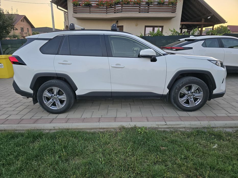 RAV4 2024 4X4 Dynamic 46000km