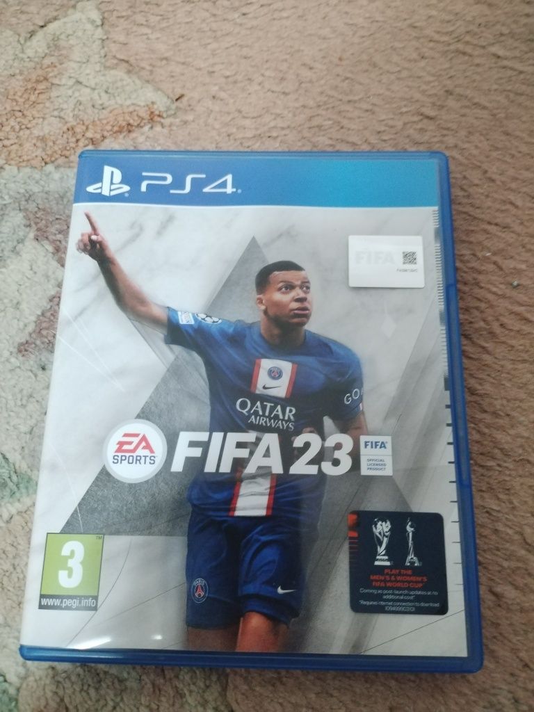 Vând FIFA 23 ps4
