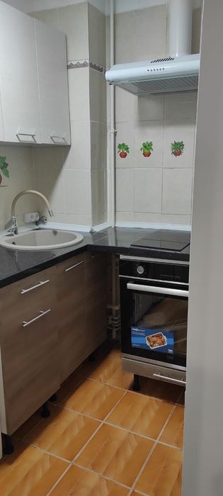 Proprietar inchiriez garsonieră, mobilată si utilată, 32  m², Astra