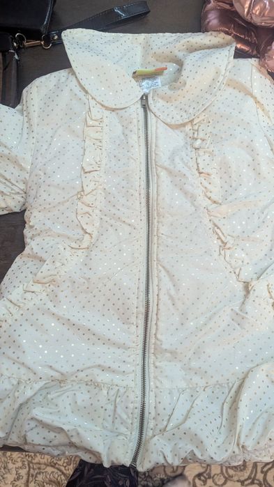 Продам 2 детские курточки фирменные