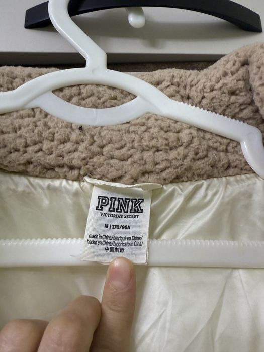 Куртка женская М фирменные