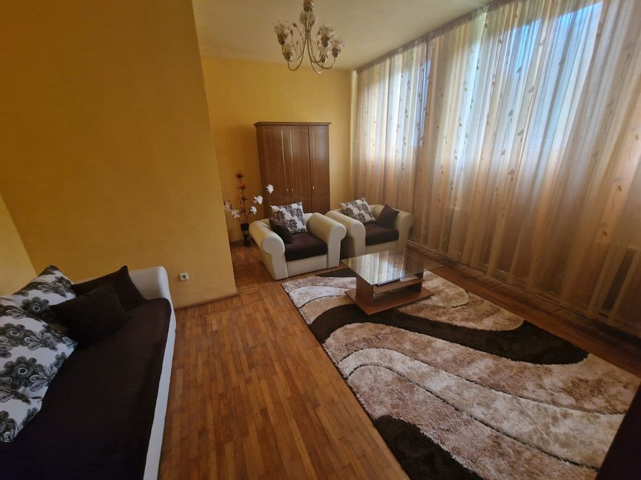 Apartament 2 camere de vanzare Vand apartament