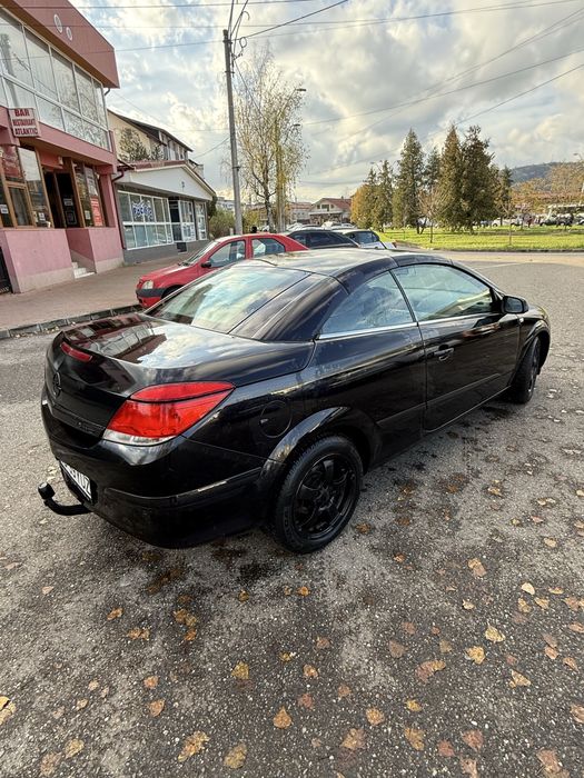 Opel Astra H TwinTop