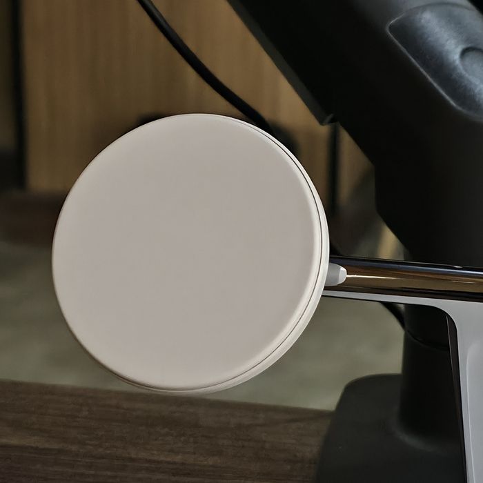 Belkin 3-in-1 Wireless Charger с MagSafe (White)