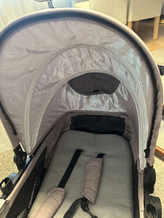 Vand Carucior COCCOLLE AMBRA transformabil 3in 1