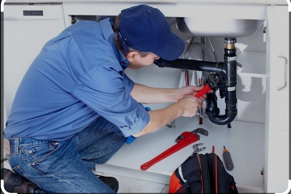 Реставрация керамогранита любая сложность от трещины до швов