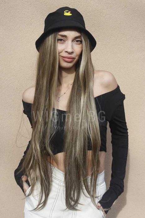 Дълга тъмноруса лейс фронт перука Зейна